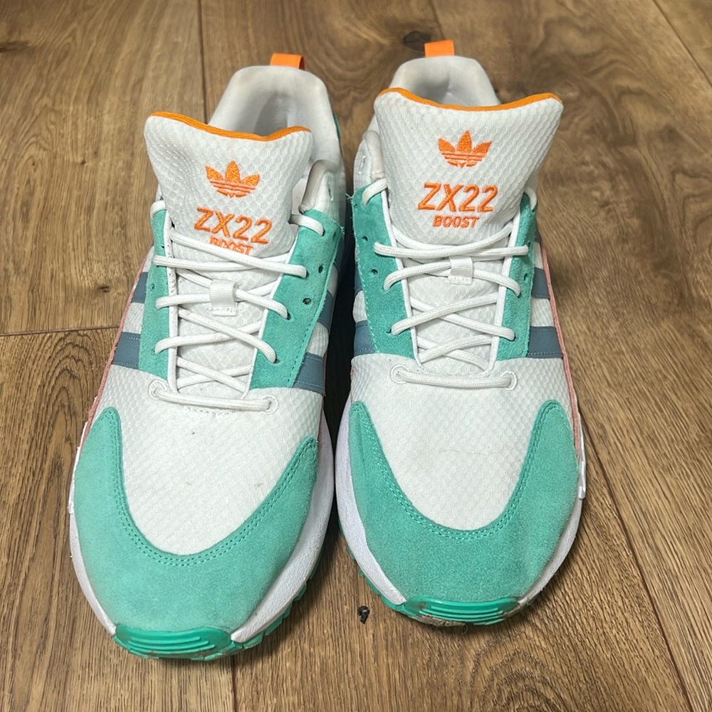 Adidas 10.5
